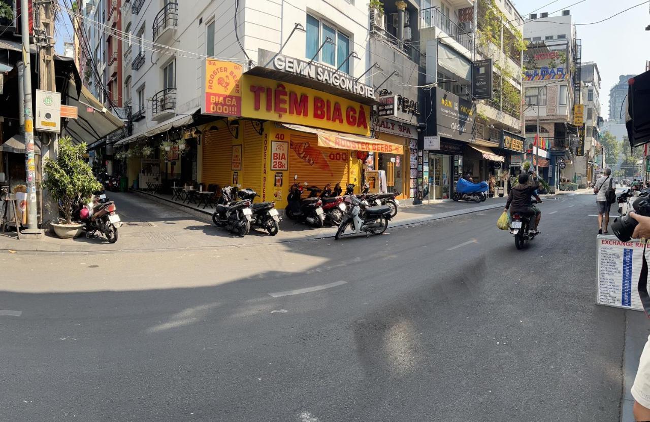 Gemini Saigon Hotel & Apartment Ho Chi Minh-stad Buitenkant foto